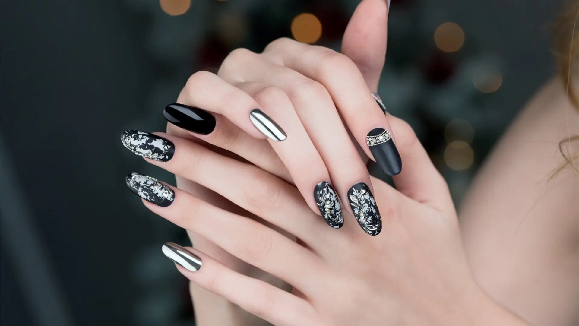 Günyüzü Protez Tırnak